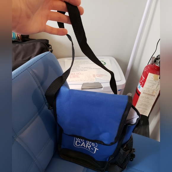 CAR-T branded Lunch bag - Picture 4 of 7